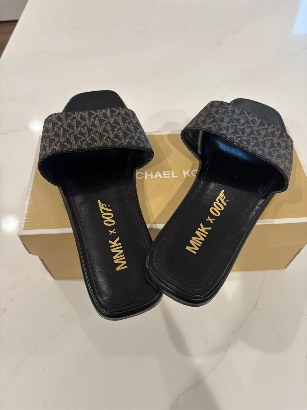 Michael Kors Black Logo 007 Slide Sandals